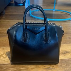 Givenchy Small Antigona Bag